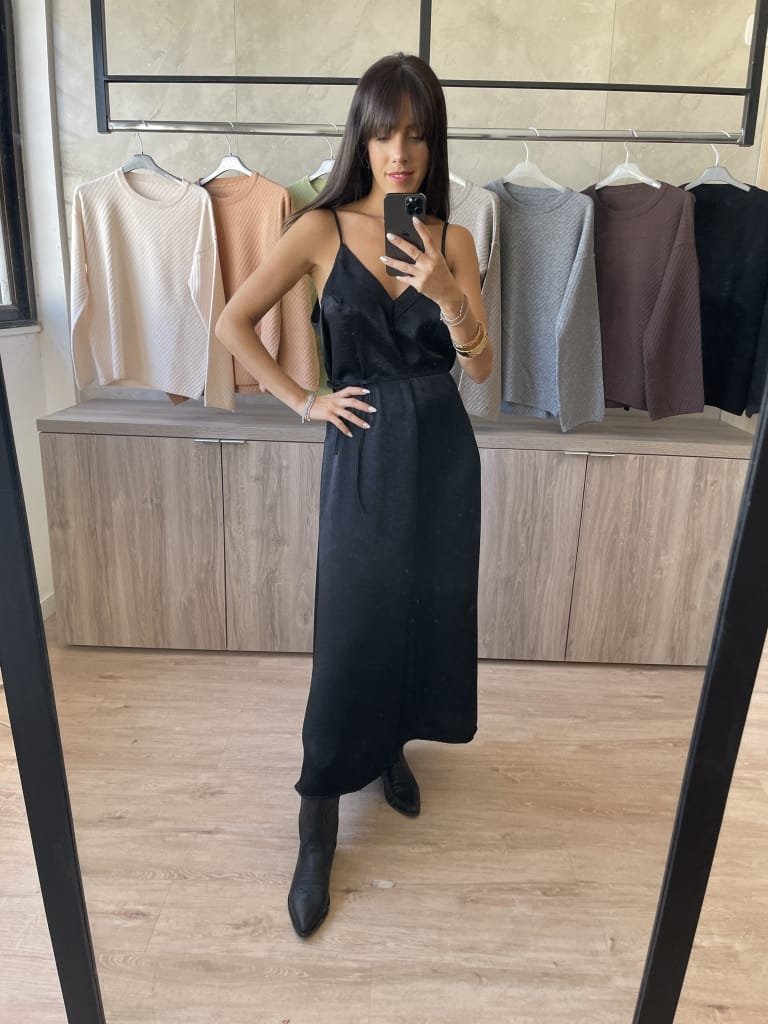 VESTIDO DE SATEN NEGRO LENCERO - Image 2