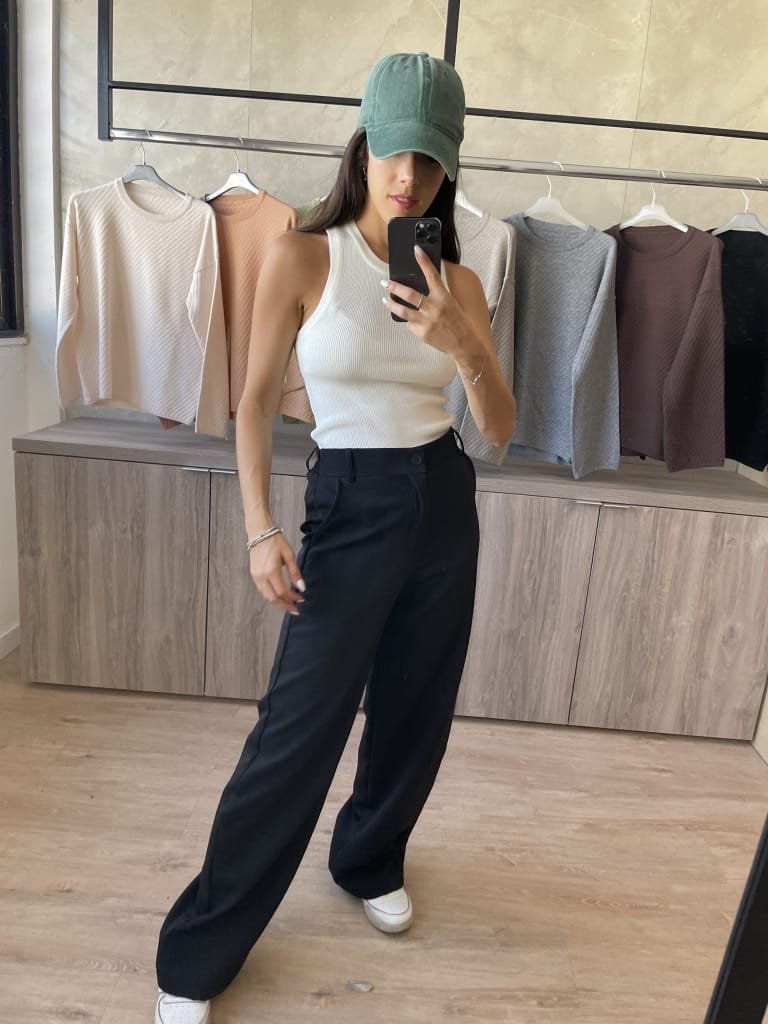 PANTALON SURI NEGRO - Image 2