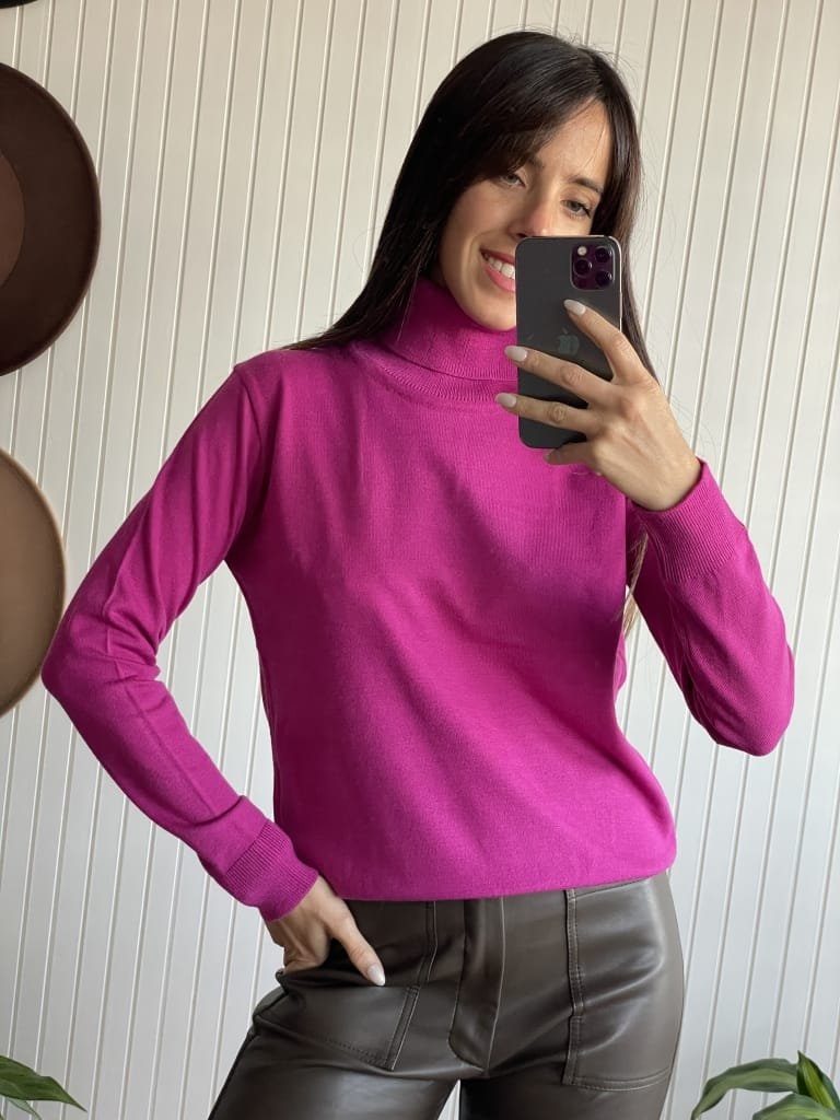 POLERA CABEN MAGENTA