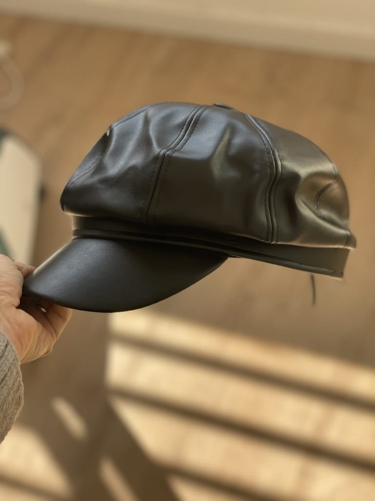 BOINA ECOCUERO NEGRA - Image 2