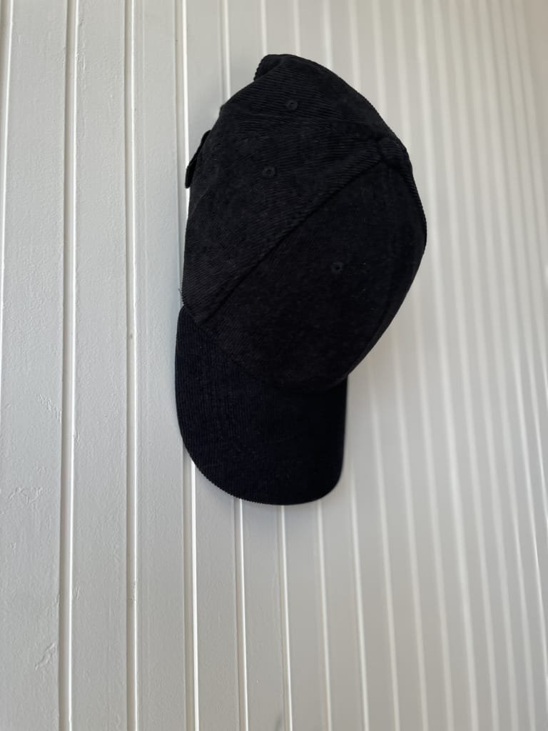 GORRA NEGRA CORDEROY - Image 3
