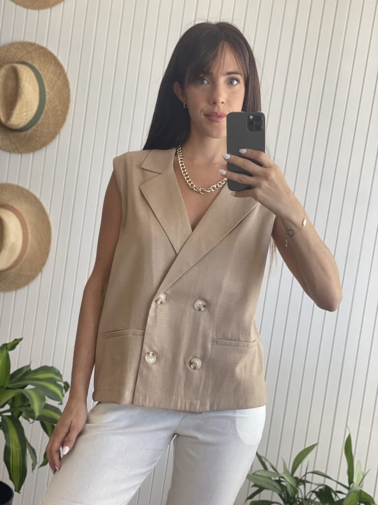 CHALECO TOSU BEIGE - Image 2