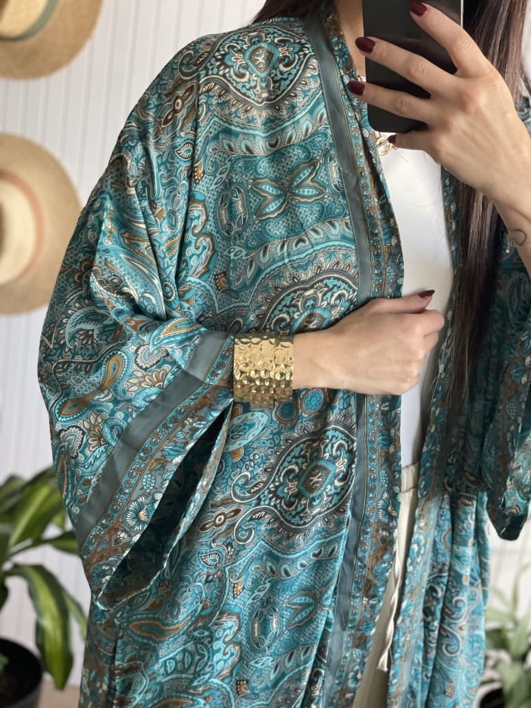 KIMONO DE SEDA VERDE - Image 3