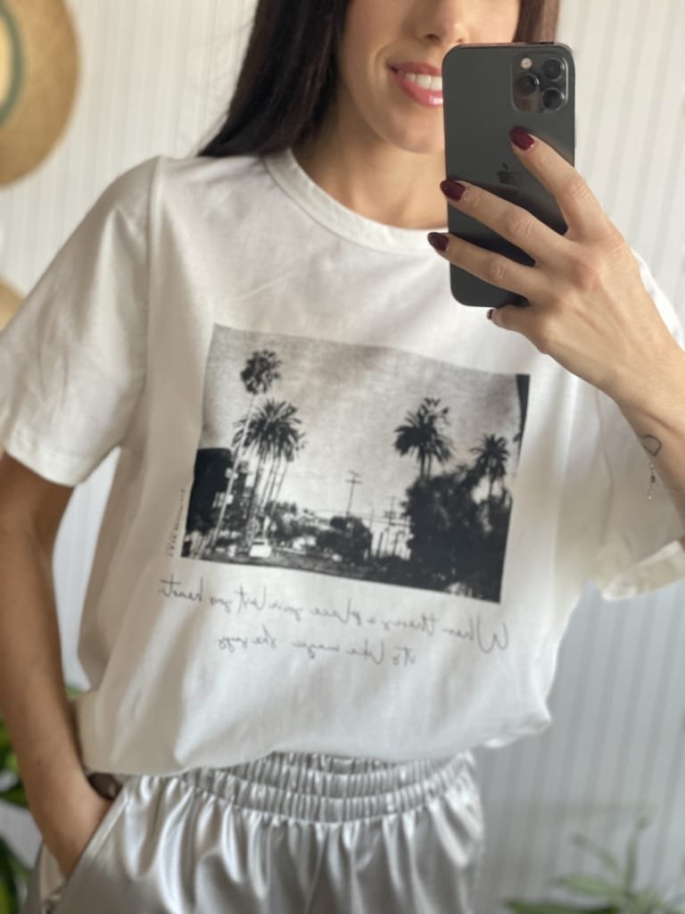 REMERA ESTAMPA LA - Image 3