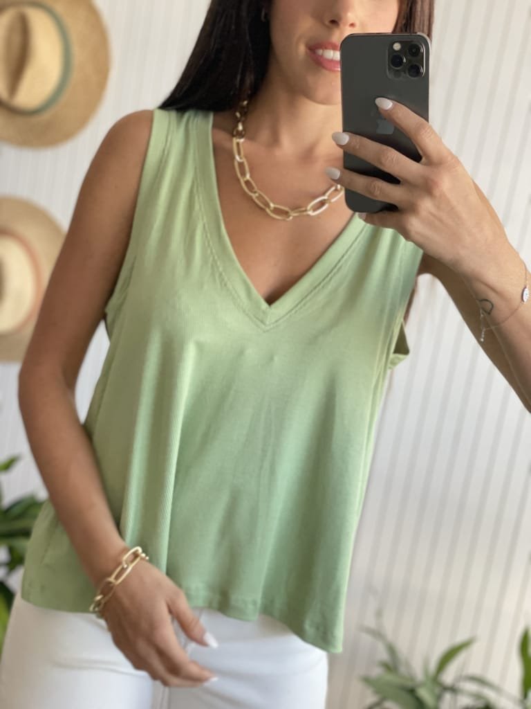 REMERA JACINTA VERDE - Image 2