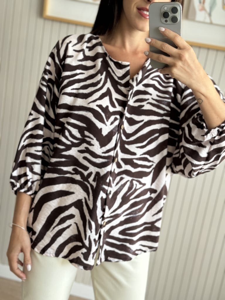 BLUSA NET ACEBRADA CHOCO - Image 3