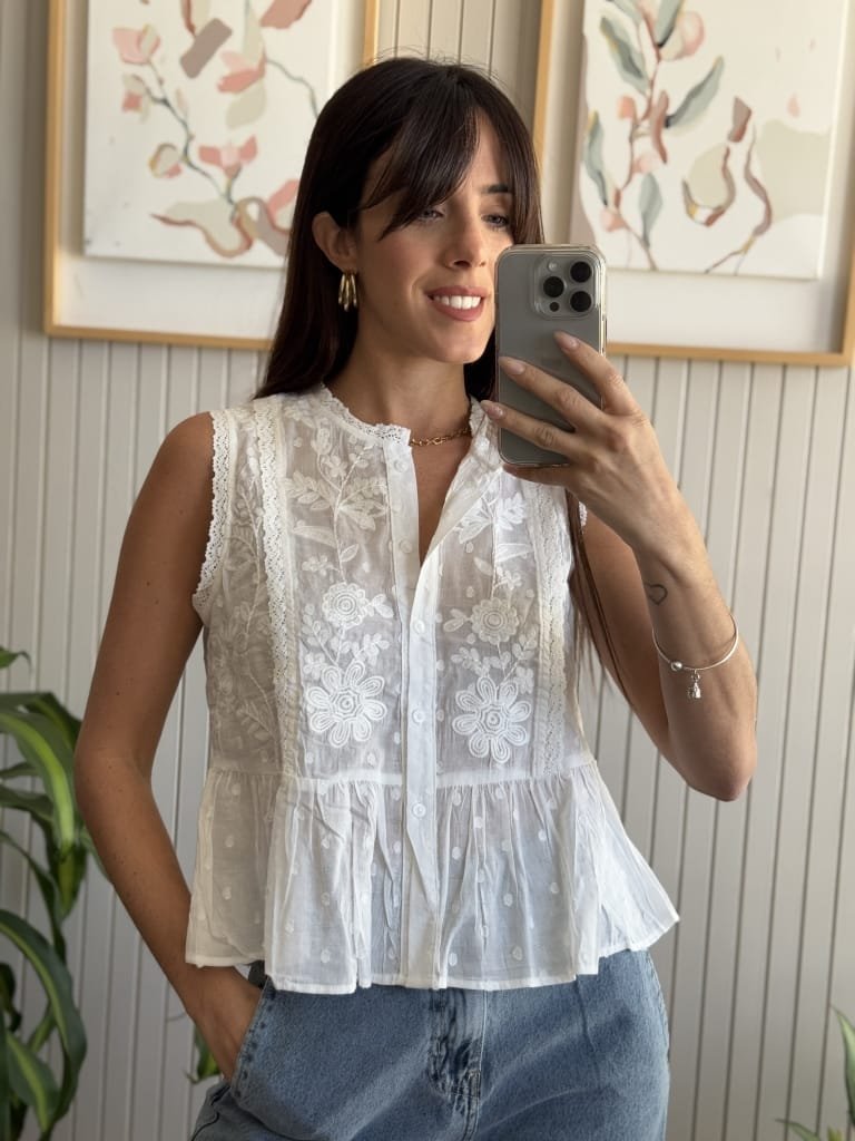 BLUSA BLANCA