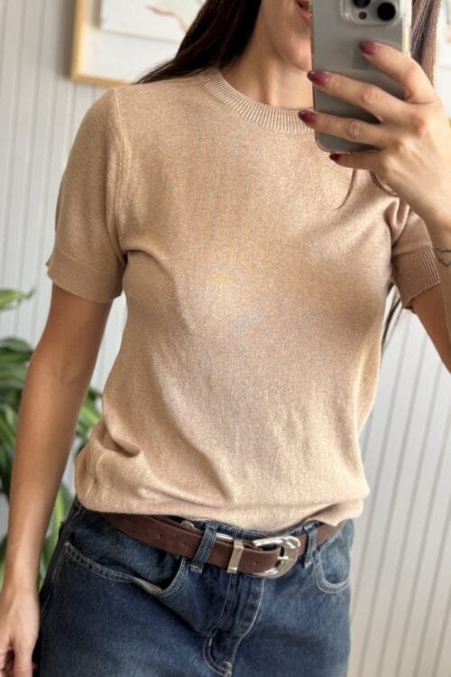 Alternative view of REMERA TOPO BEIGE