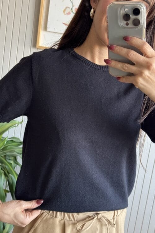 Alternative view of REMERA NAS NEGRO