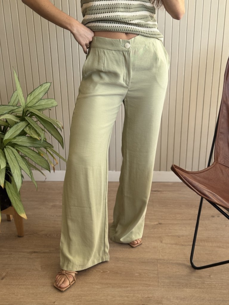 PANTALON ZARA VERDE