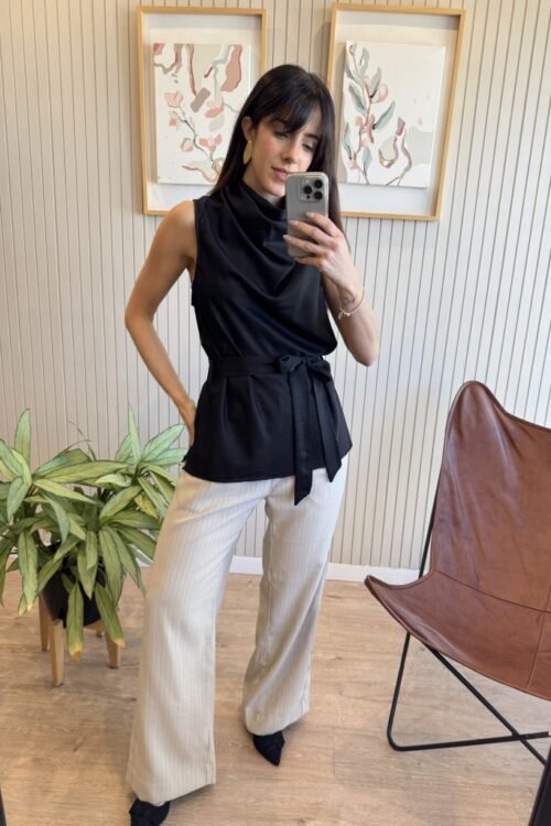 Alternative view of TOP CAIRO NEGRO