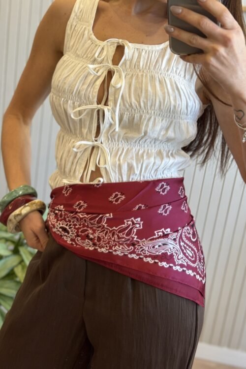 PAÑUELO ARABESCOS SEDA BORDO