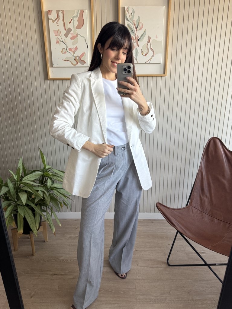 PANTALON RAYADO GRIS - Image 2