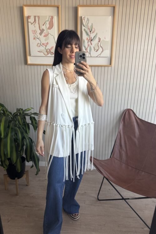 Alternative view of CHALECO CON FLECOS BLANCO