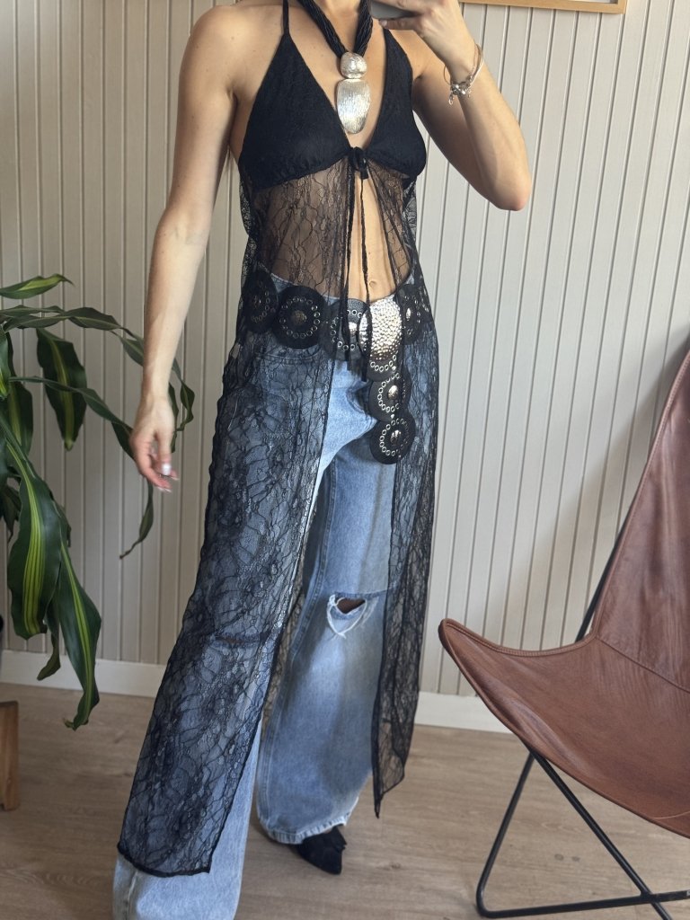 VESTIDO DE ENCAJE NEGRO - Image 3