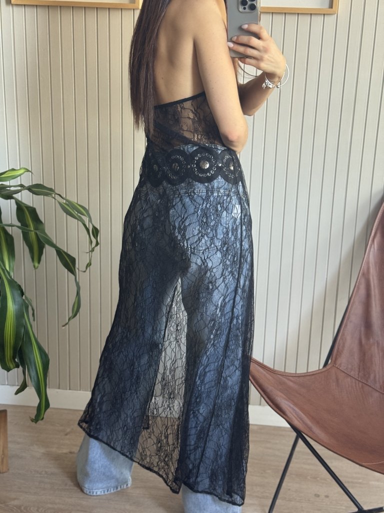 VESTIDO DE ENCAJE NEGRO - Image 2