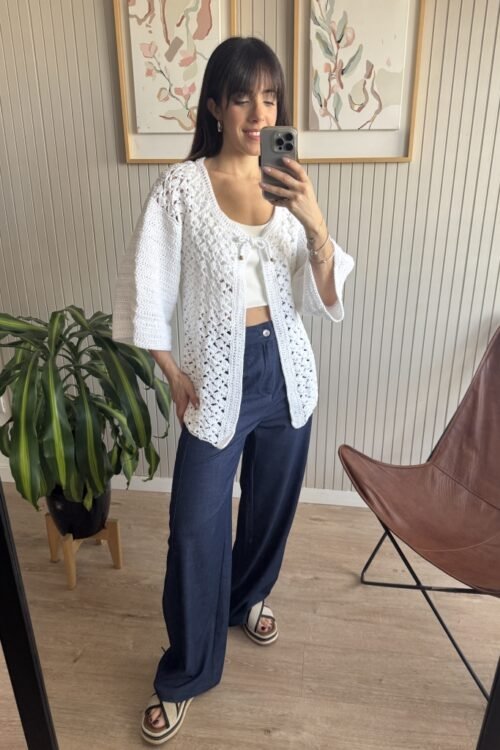 Alternative view of SACON ROSA BLANCO