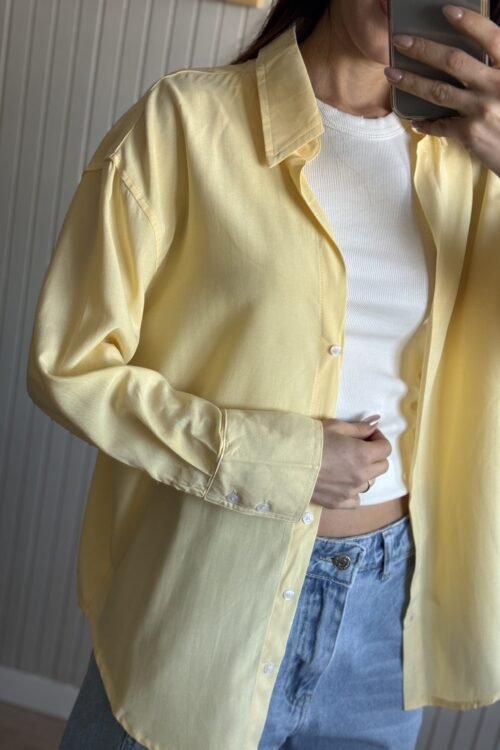 Alternative view of CAMISA YELLOW