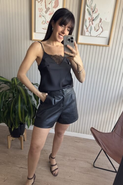 Alternative view of BLUSA CORA NEGRA