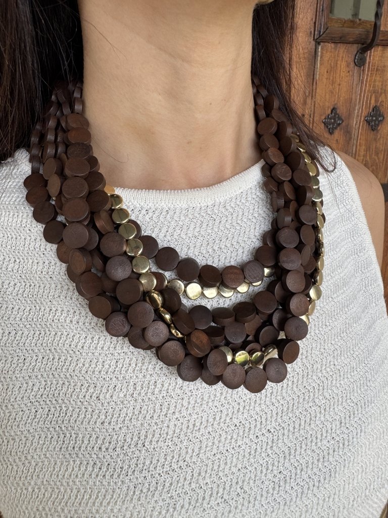 COLLAR MADERA Y DORADO