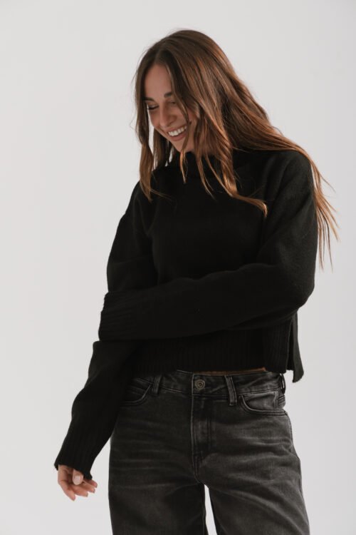 Alternative view of SWEATER COMBA NEGRO