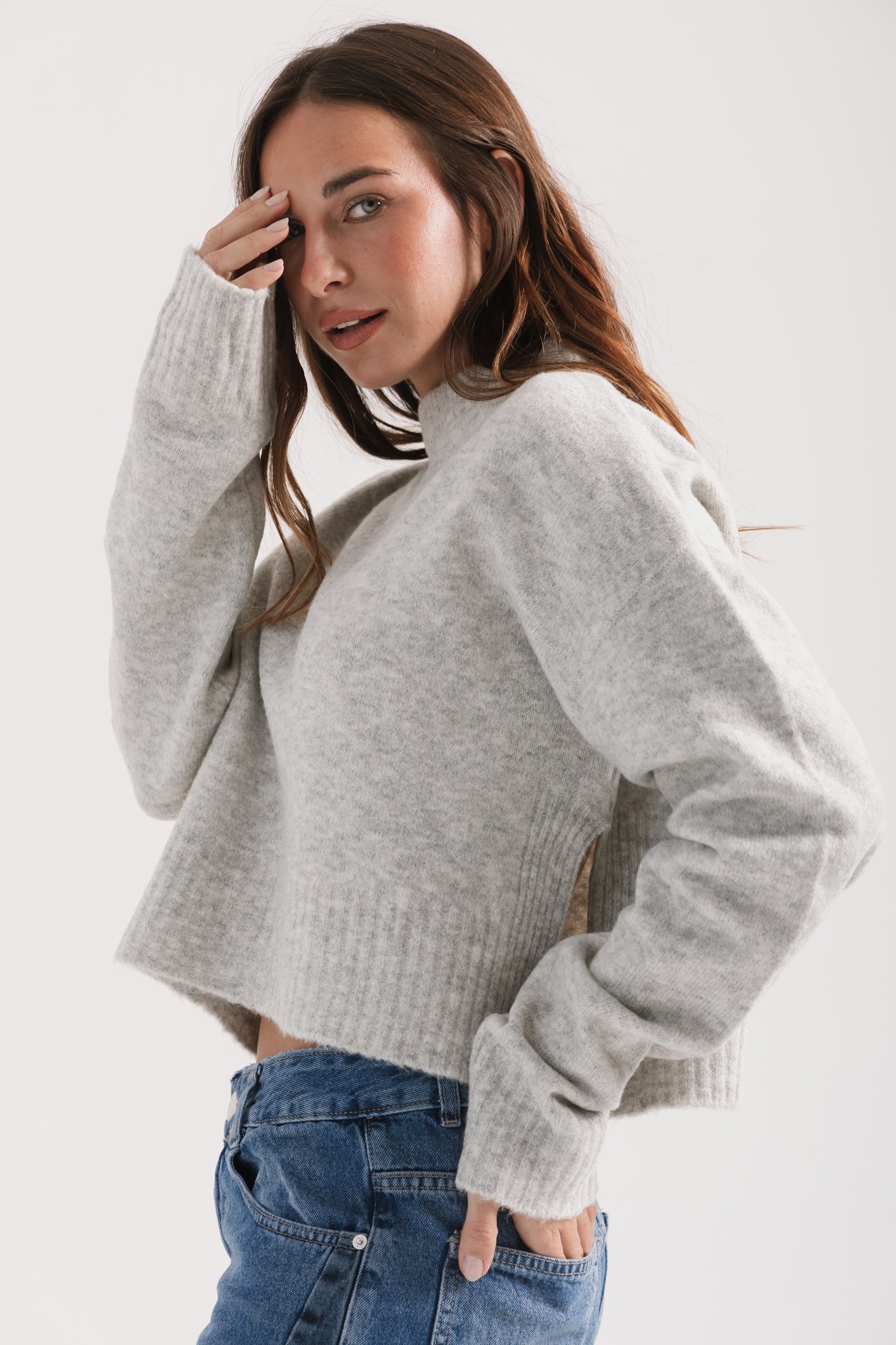 SWEATER COMBA GRIS - Image 2