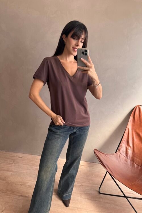 Alternative view of REMERA BASIC V CHOCO