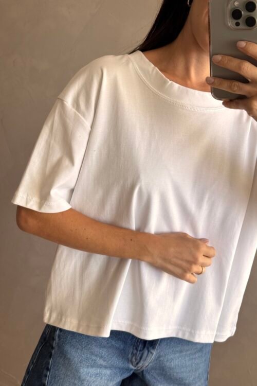 Alternative view of REMERA MOANA BLANCA