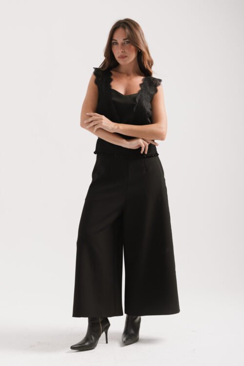 Alternative view of BLUSA BORN NEGRA