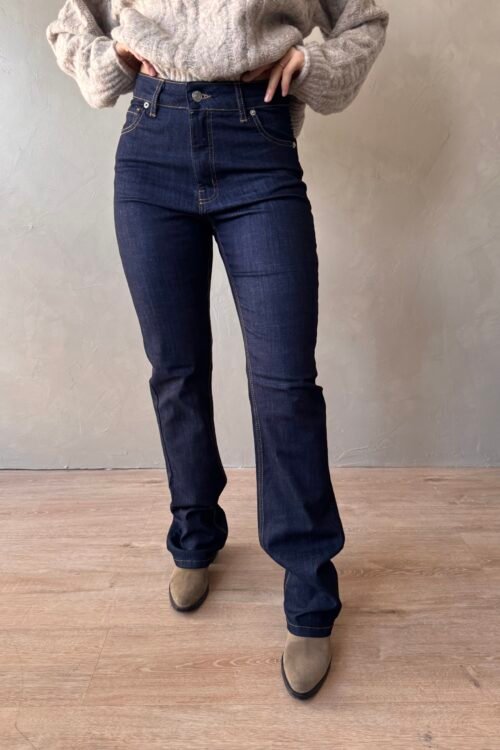 JEAN STRAIGHT BOMB