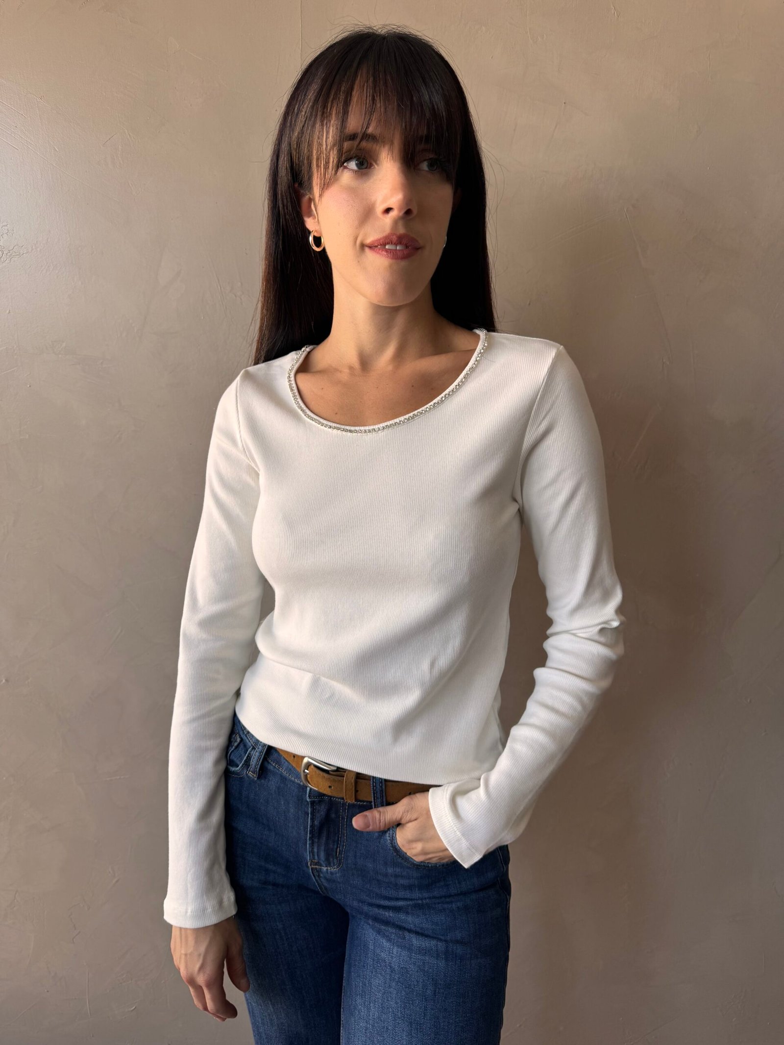 REMERA SINA BLANCA - Image 2