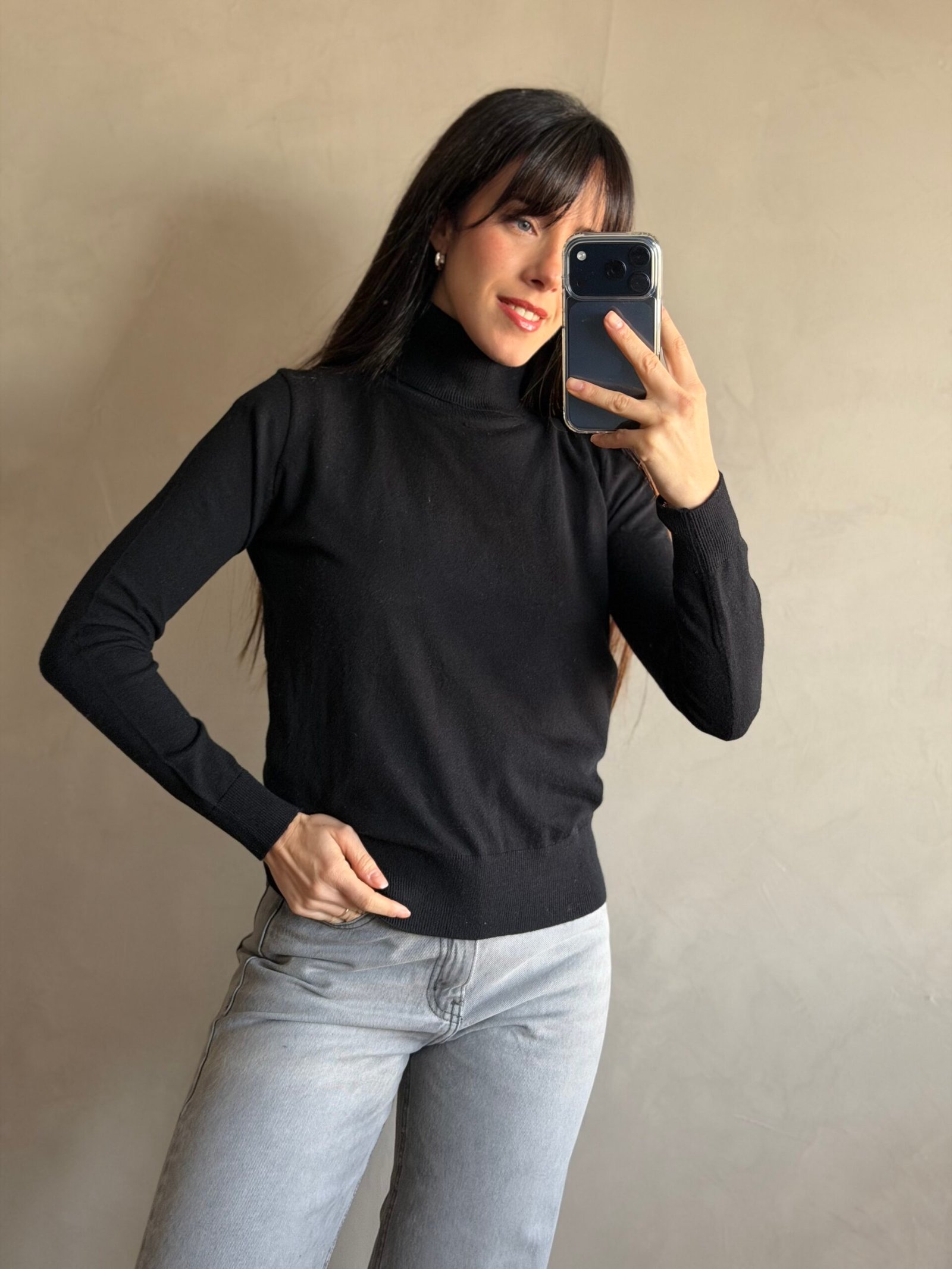 POLERA CABEN NEGRA