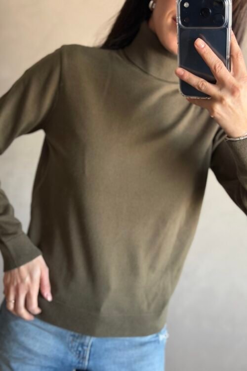 Alternative view of POLERA CABEN VERDE