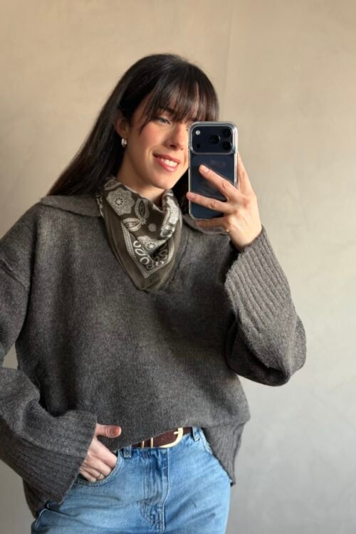 Alternative view of SWEATER SEASON CHOCO