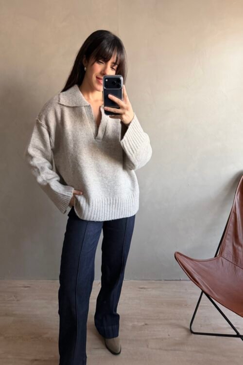 Alternative view of SWEATER SEASON VISON