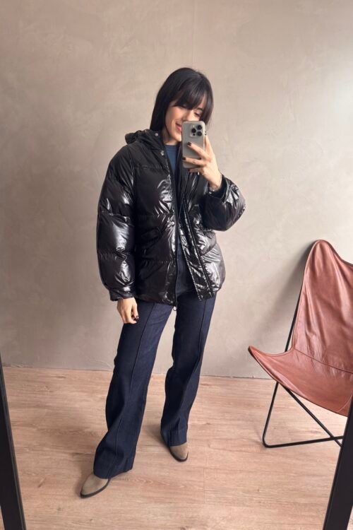 Alternative view of CAMPERA ZACHARY NEGRA