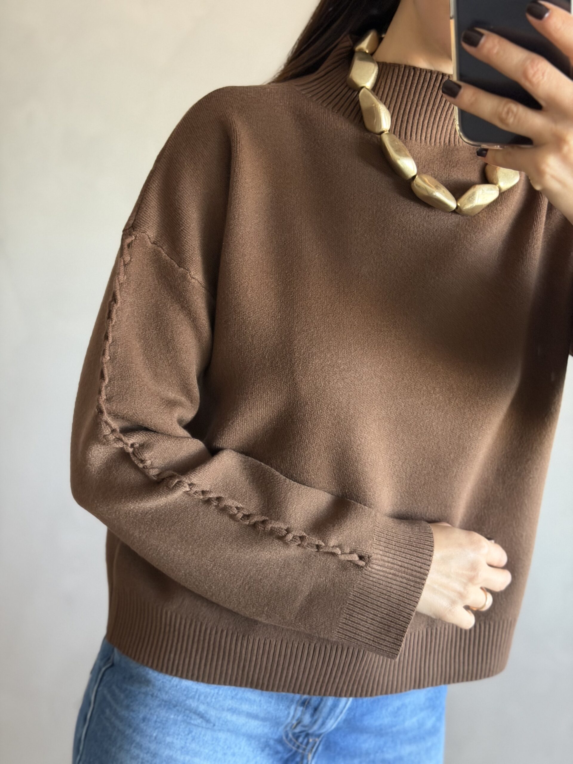 SWEATER LURA CHOCOLATE - Image 3