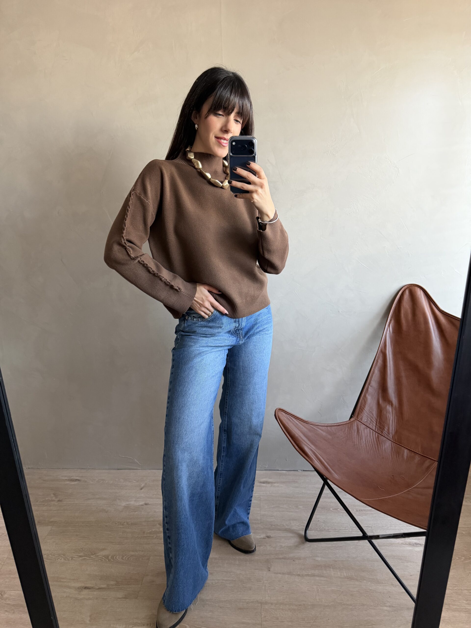 SWEATER LURA CHOCOLATE - Image 4