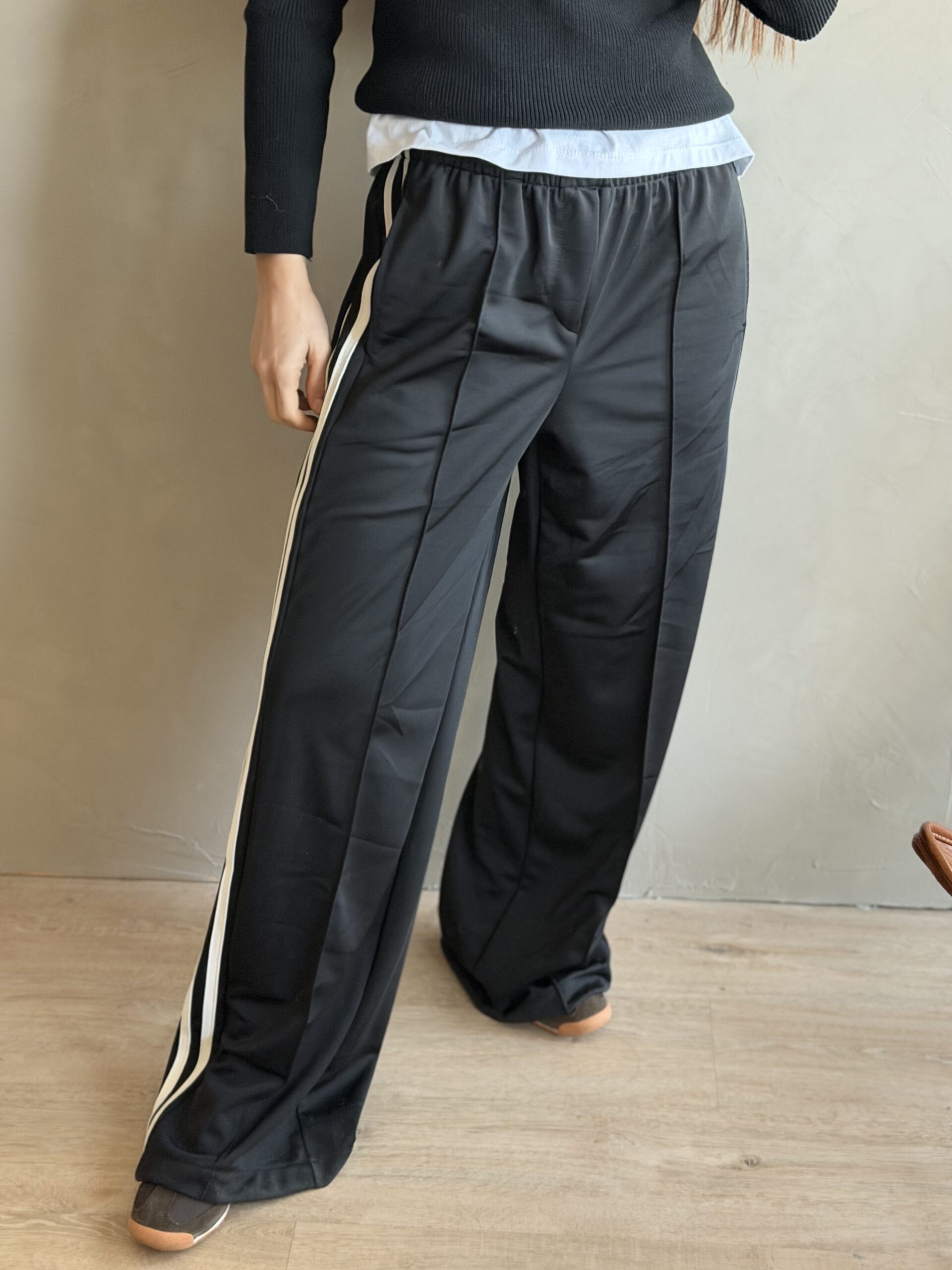 PANTALON MERIDAN NEGRO