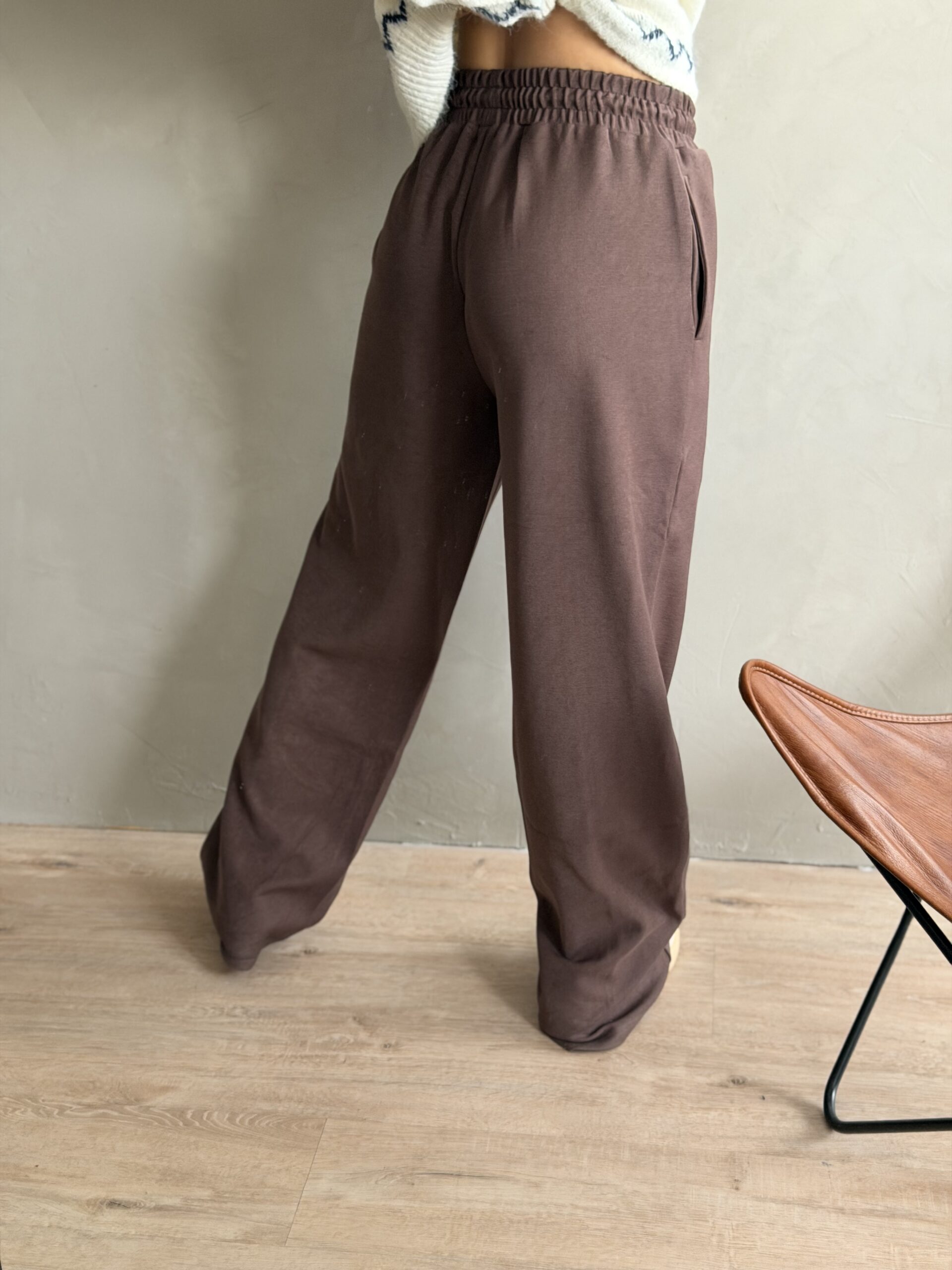 JOGGER MARTA CHOCOLATE - Image 4