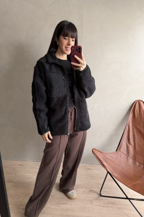Alternative view of CAMPERA WUNDER NEGRO