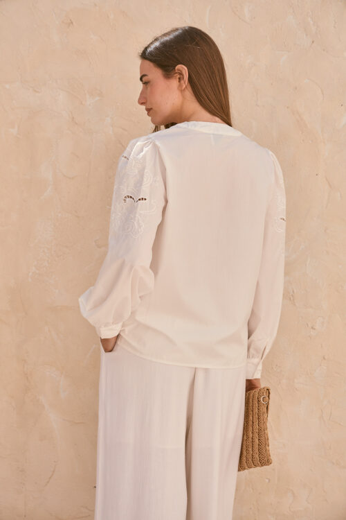 Alternative view of CAMISA SANTANDER BLANCA