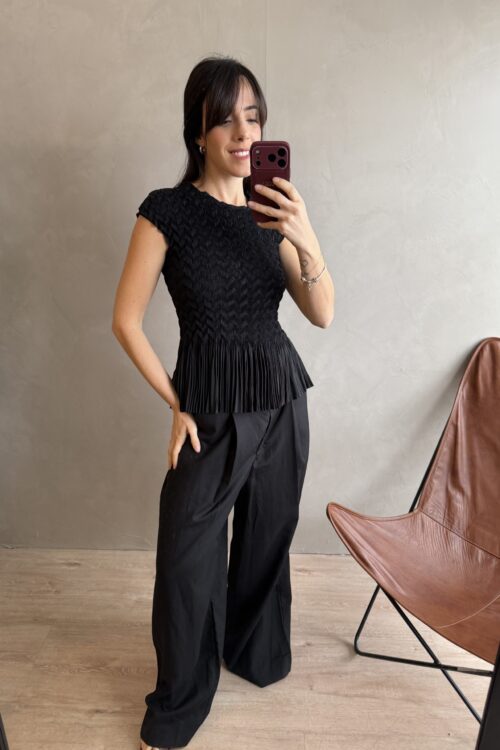 Alternative view of BLUSA SORO NEGRA