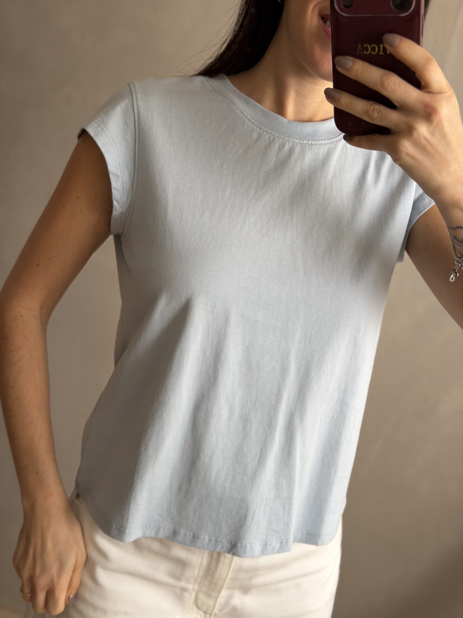 REMERA POLA CELESTE - Imagen 3